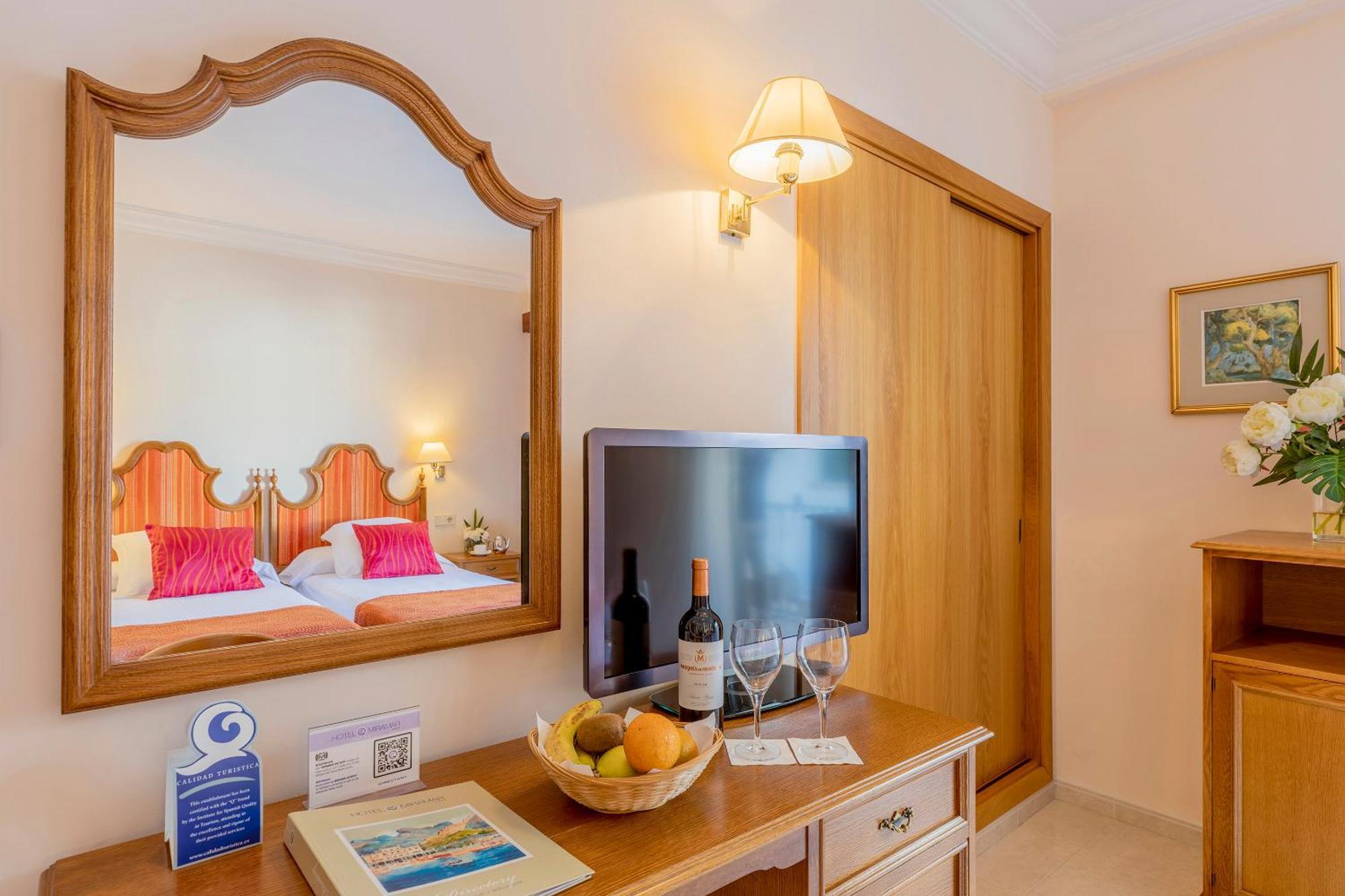 Hotel Miramar Mallorca Port de Pollença Phòng bức ảnh